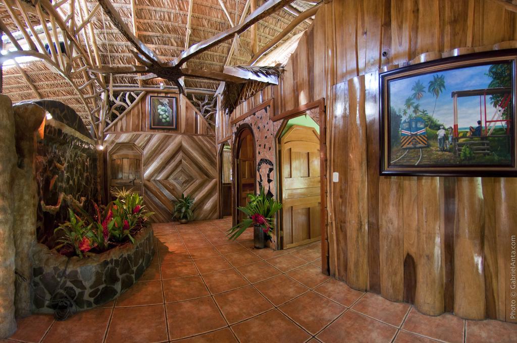 Hotel La Costa De Papito Puerto Viejo de Talamanca エクステリア 写真