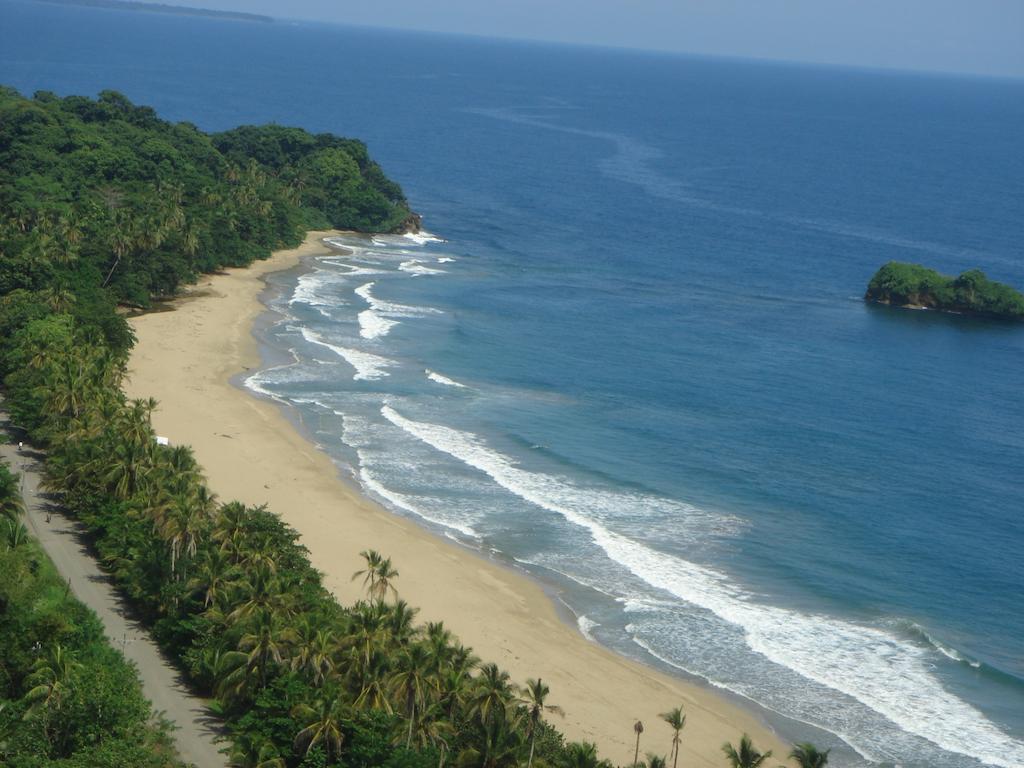 Hotel La Costa De Papito Puerto Viejo de Talamanca エクステリア 写真