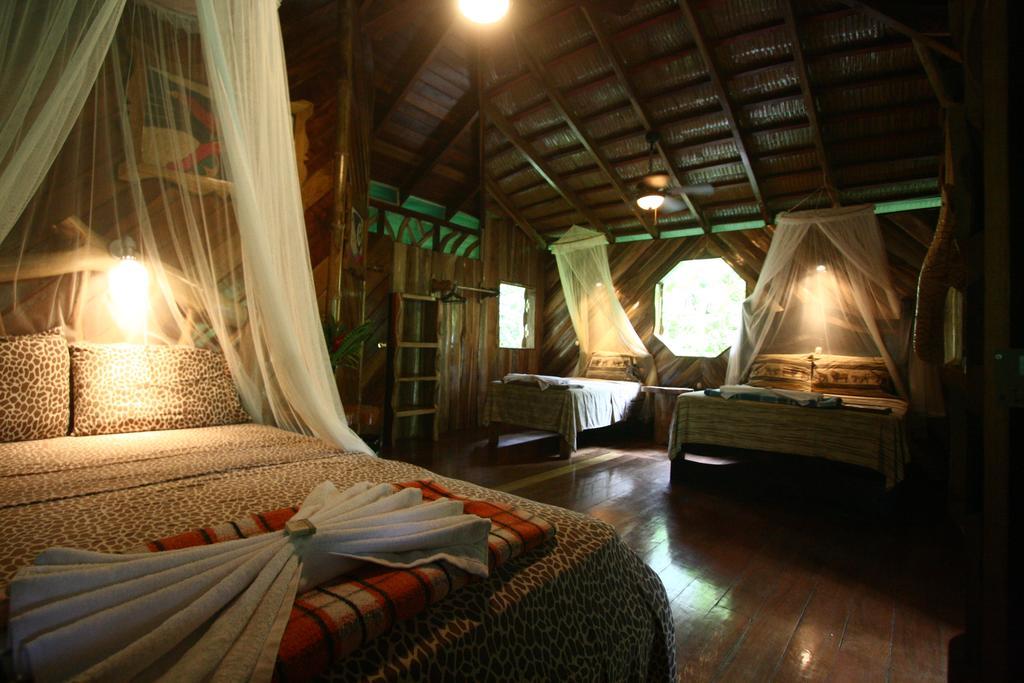 Hotel La Costa De Papito Puerto Viejo de Talamanca エクステリア 写真