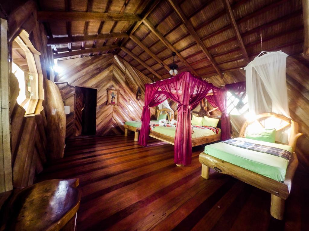 Hotel La Costa De Papito Puerto Viejo de Talamanca エクステリア 写真