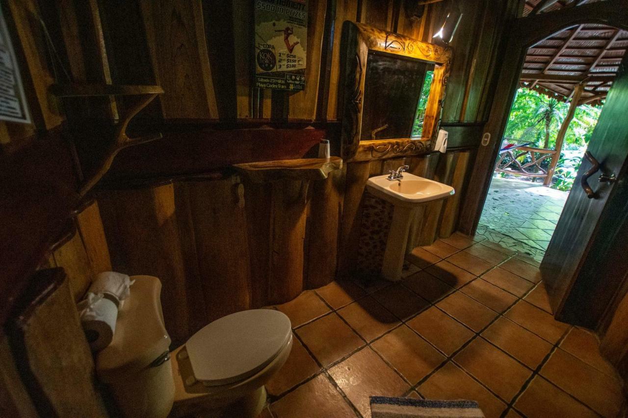 Hotel La Costa De Papito Puerto Viejo de Talamanca エクステリア 写真